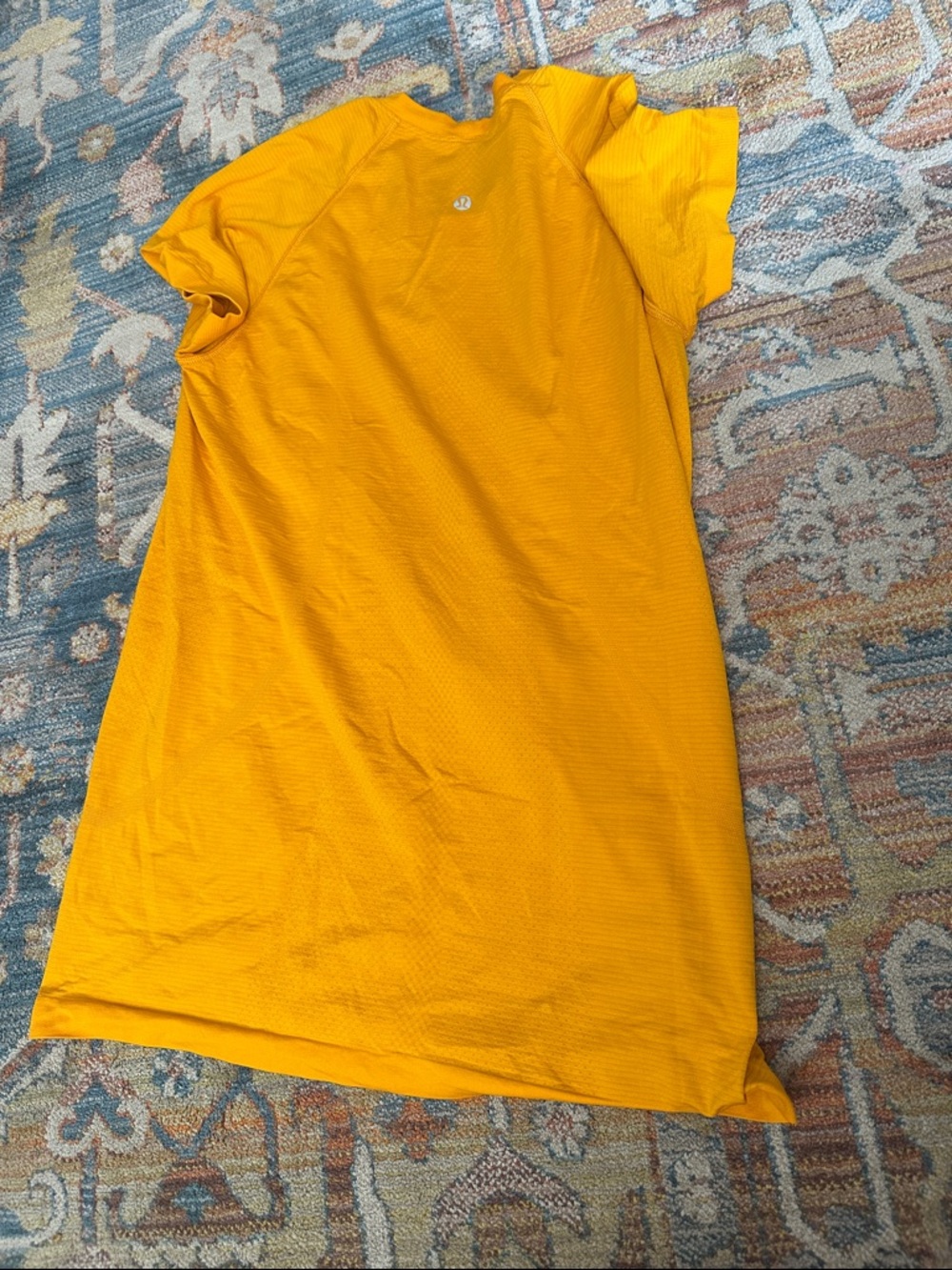 Lululemon top